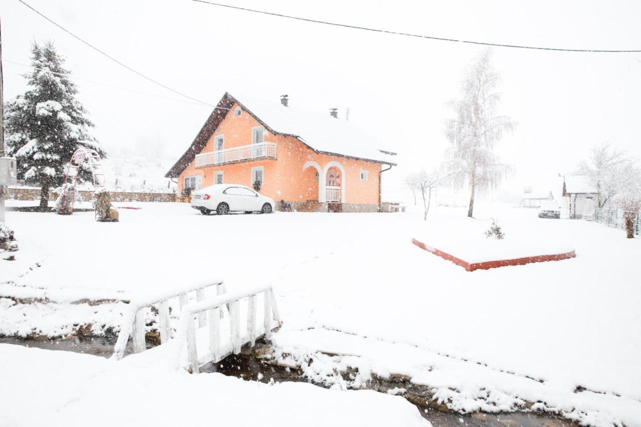 Lake House Bebic Купрес Екстериор снимка